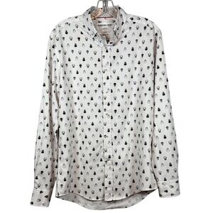 International Report 4-Way Stretch Skull Pattern Button Down Shirt, Size Small